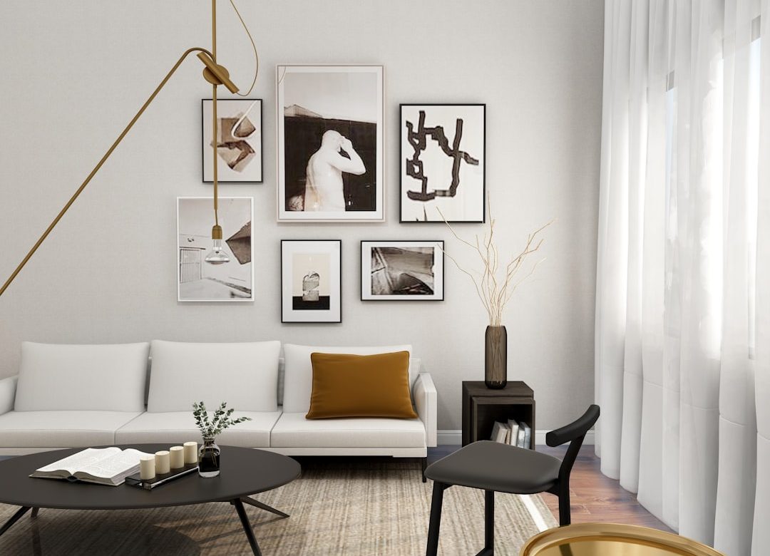 Séjour rénové d un appartement T2 à Firminy