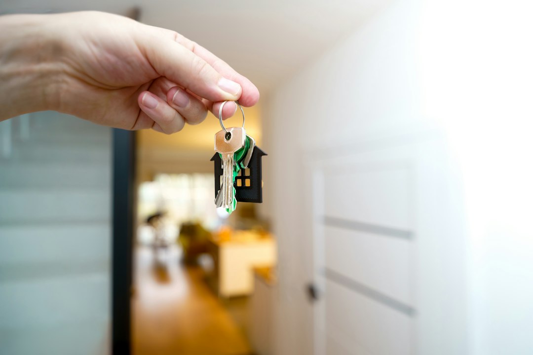 Remise des clés d un bien immobilier par un mandataire